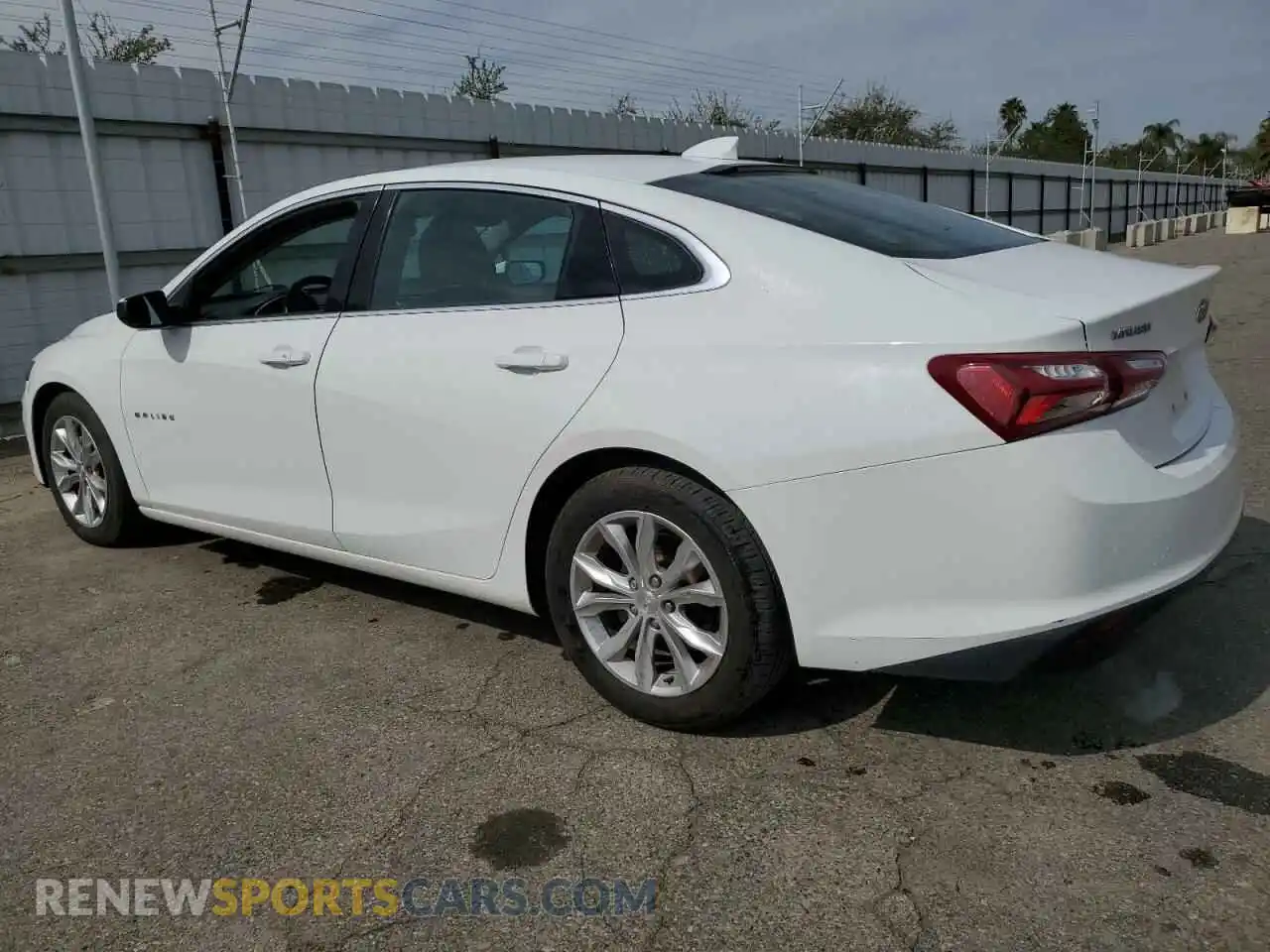 2 Photograph of a damaged car 1G1ZD5ST2LF090424 CHEVROLET MALIBU 2020