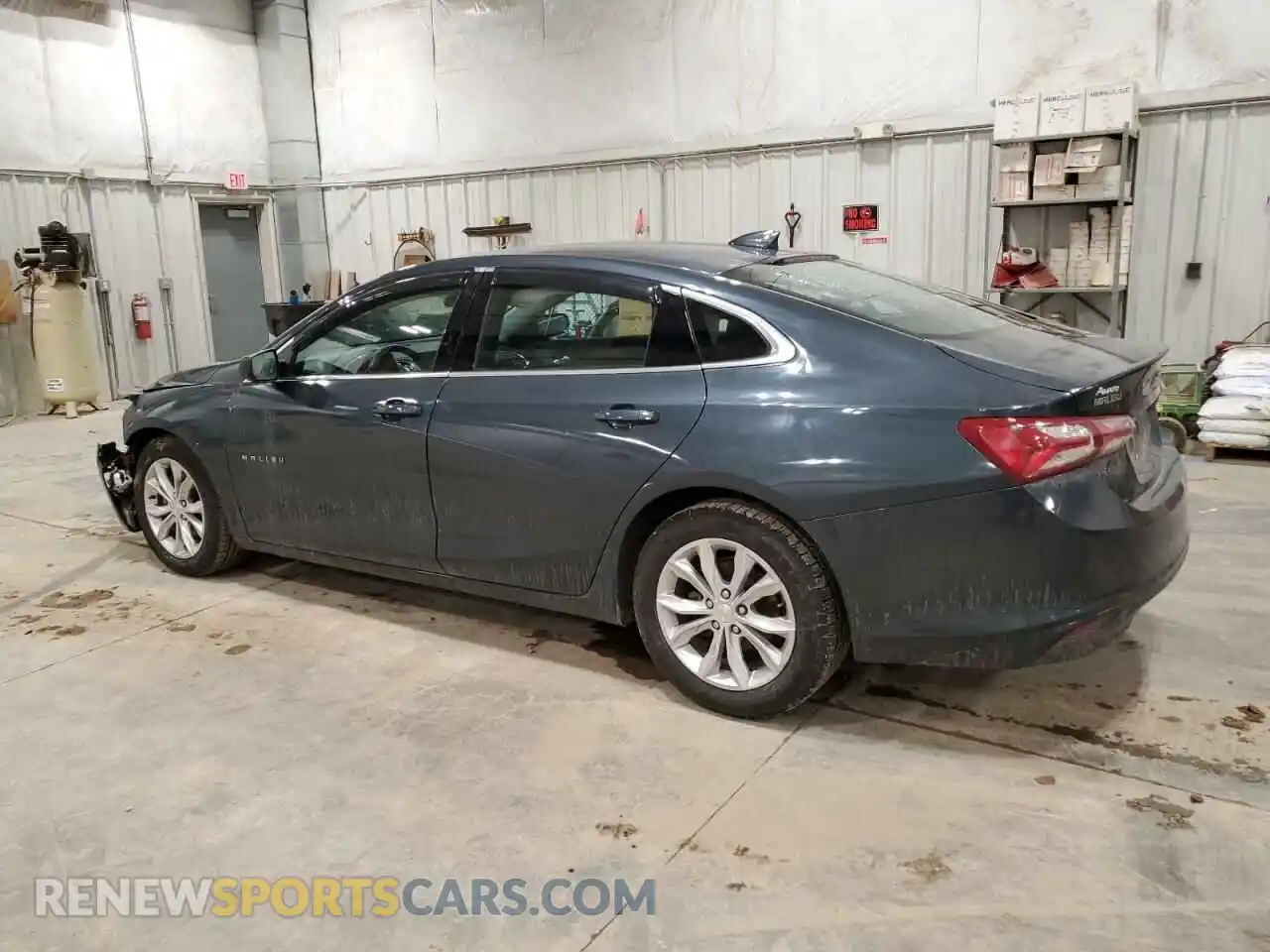 2 Photograph of a damaged car 1G1ZD5ST5LF092202 CHEVROLET MALIBU 2020