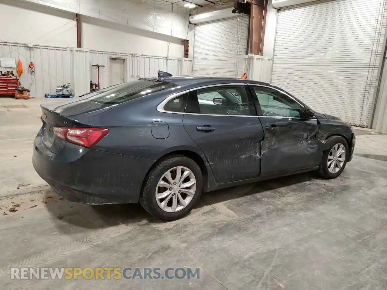 3 Photograph of a damaged car 1G1ZD5ST5LF092202 CHEVROLET MALIBU 2020