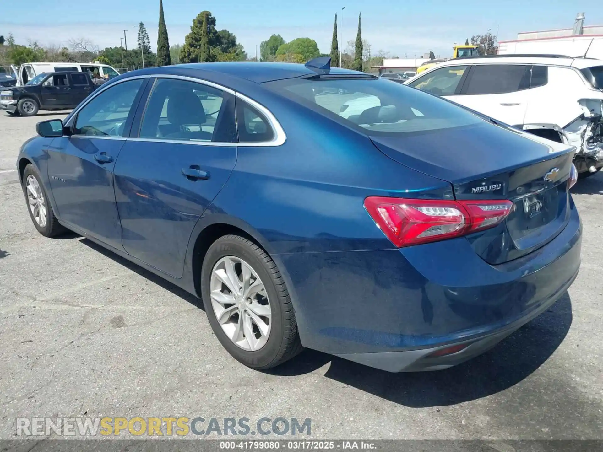 3 Photograph of a damaged car 1G1ZD5ST8LF063244 CHEVROLET MALIBU 2020