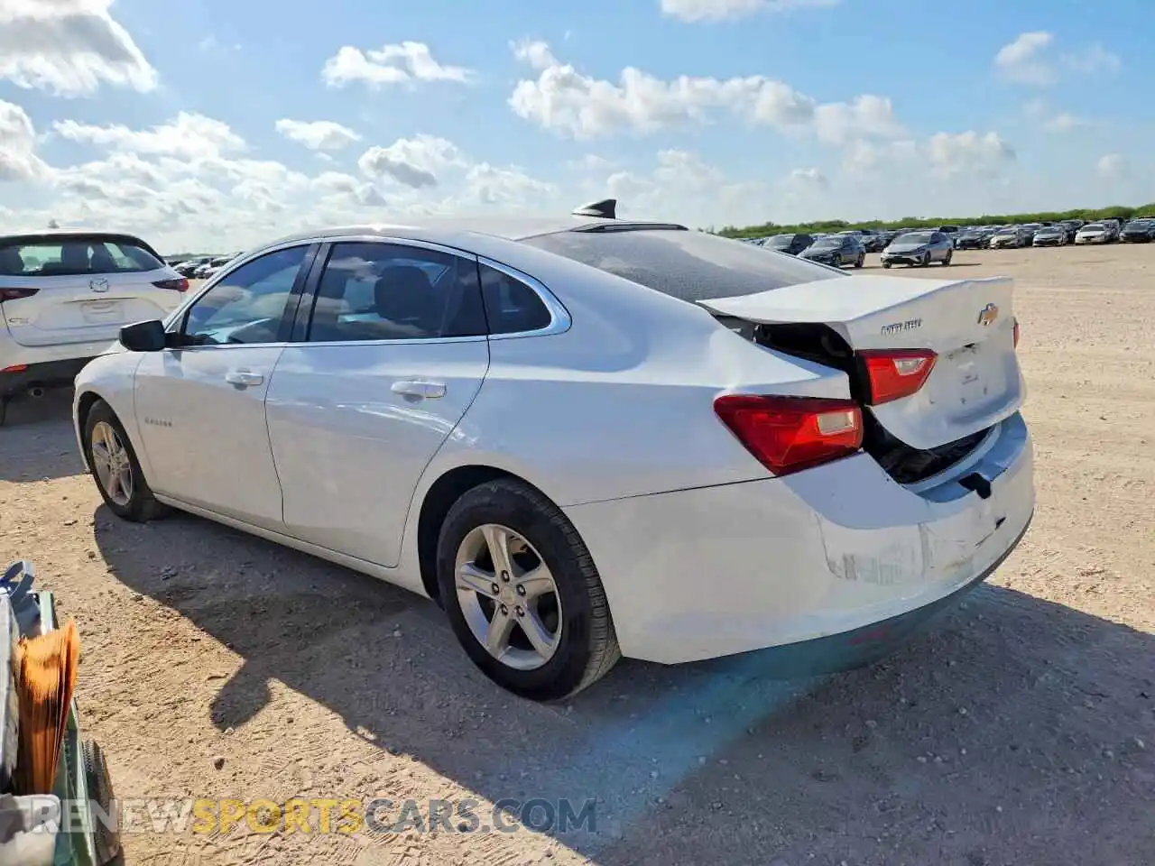 2 Фотография поврежденного автомобиля 1G1ZB5ST0MF089974 CHEVROLET MALIBU 2021