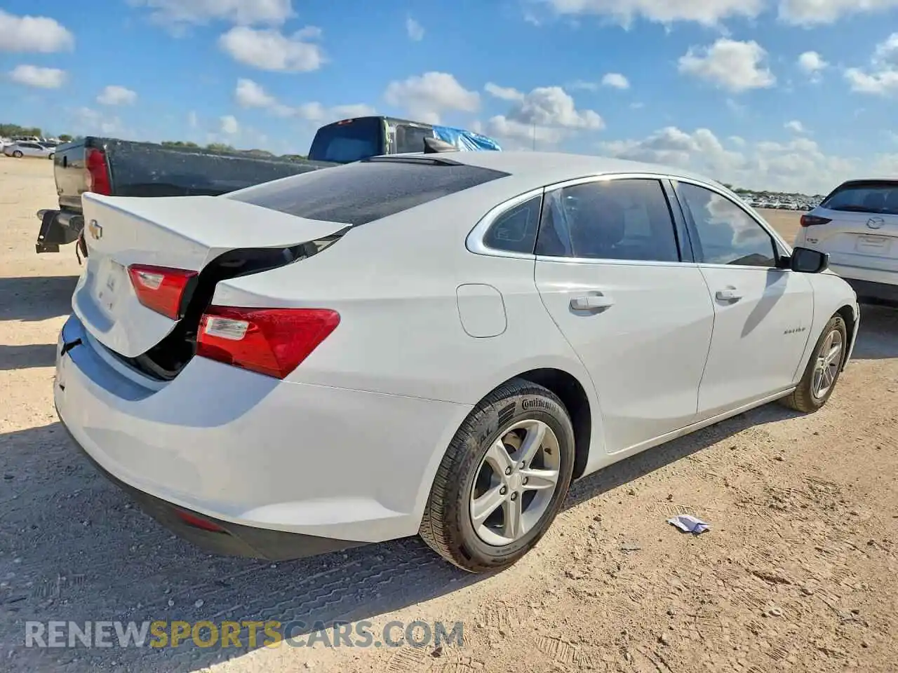 3 Фотография поврежденного автомобиля 1G1ZB5ST0MF089974 CHEVROLET MALIBU 2021