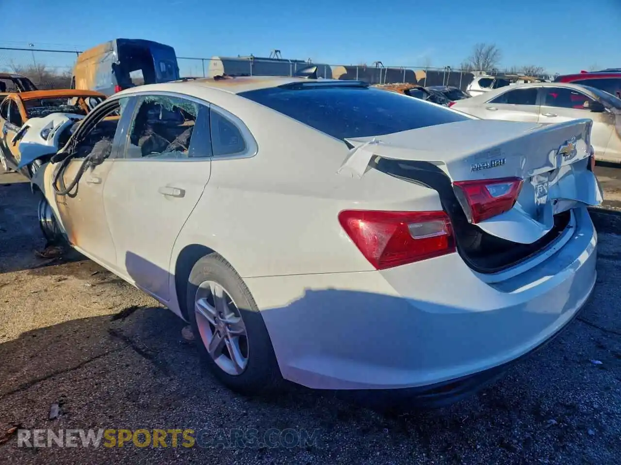 3 fotografías del automóvil dañado 1G1ZB5ST2MF037360 CHEVROLET MALIBU 2021