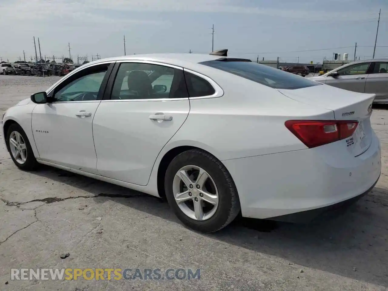 2 fotografías del automóvil dañado 1G1ZB5ST5MF029902 CHEVROLET MALIBU 2021