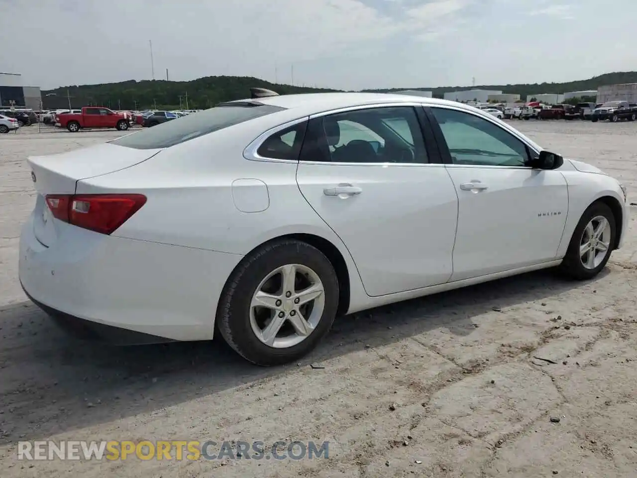 3 fotografías del automóvil dañado 1G1ZB5ST5MF029902 CHEVROLET MALIBU 2021