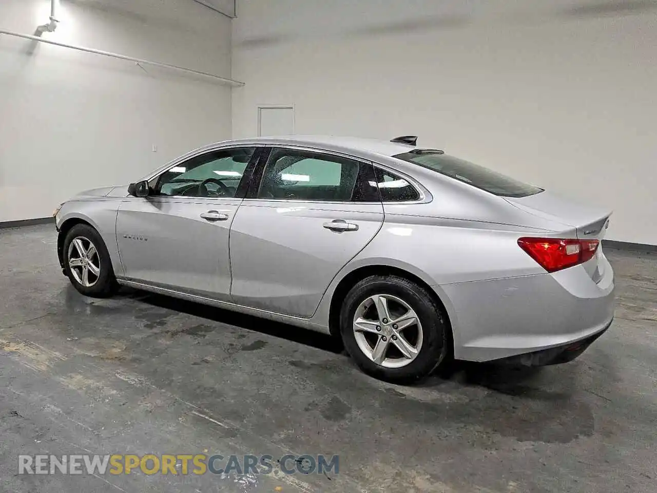 2 Фотография поврежденного автомобиля 1G1ZB5STXMF037381 CHEVROLET MALIBU 2021