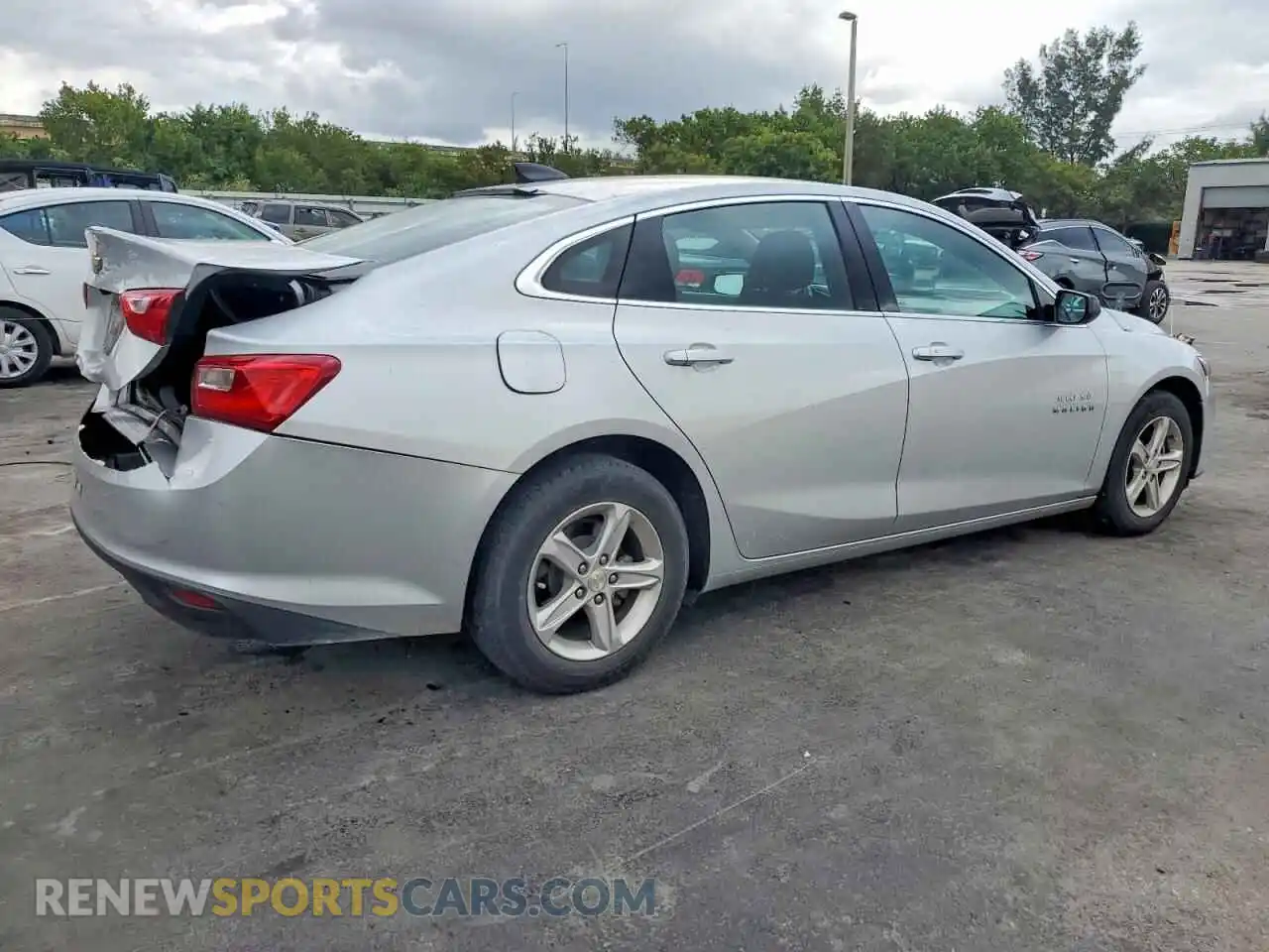 3 Photograph of a damaged car 1G1ZC5ST0MF081886 CHEVROLET MALIBU 2021
