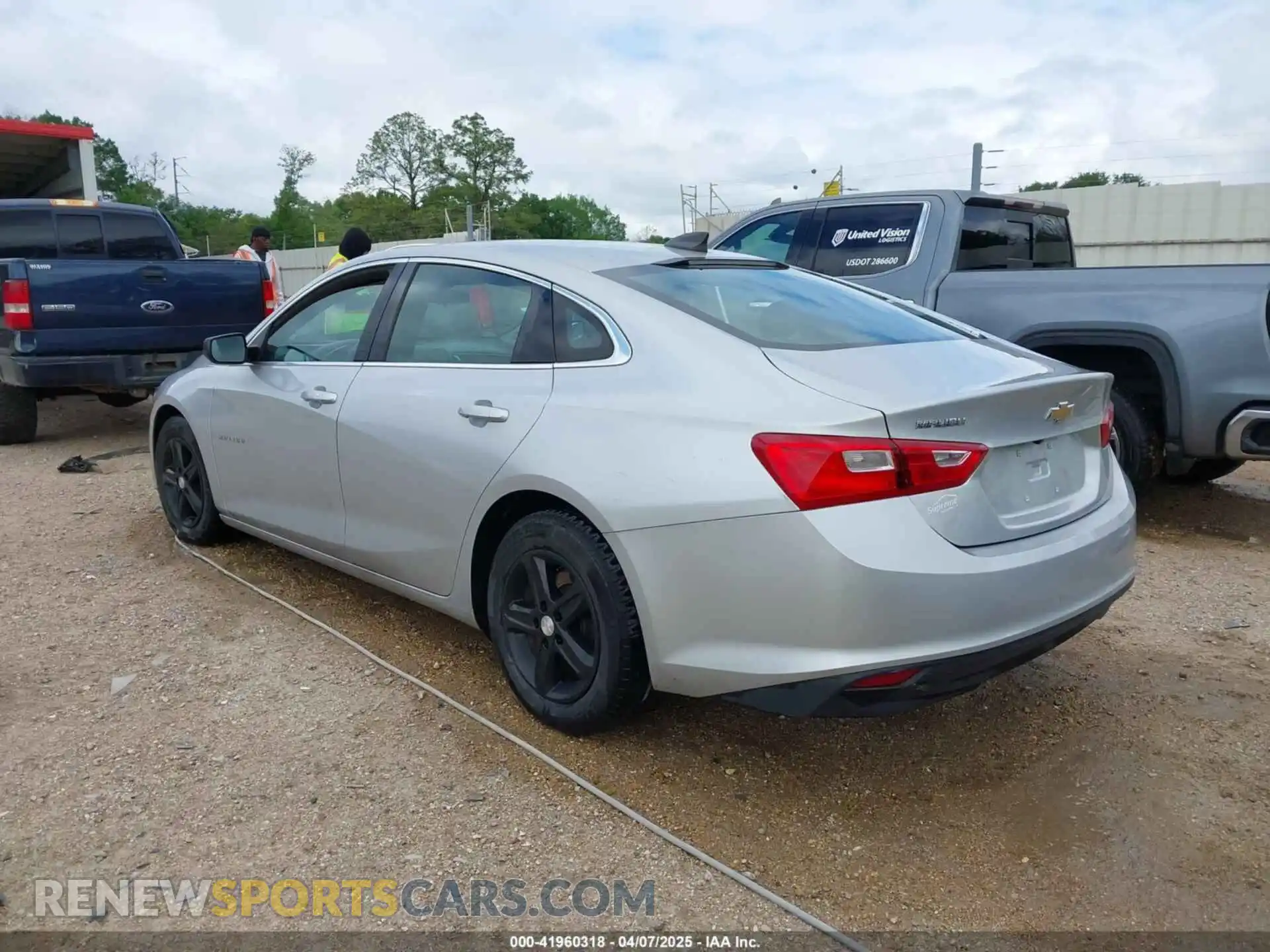 3 Photograph of a damaged car 1G1ZC5ST2MF031233 CHEVROLET MALIBU 2021