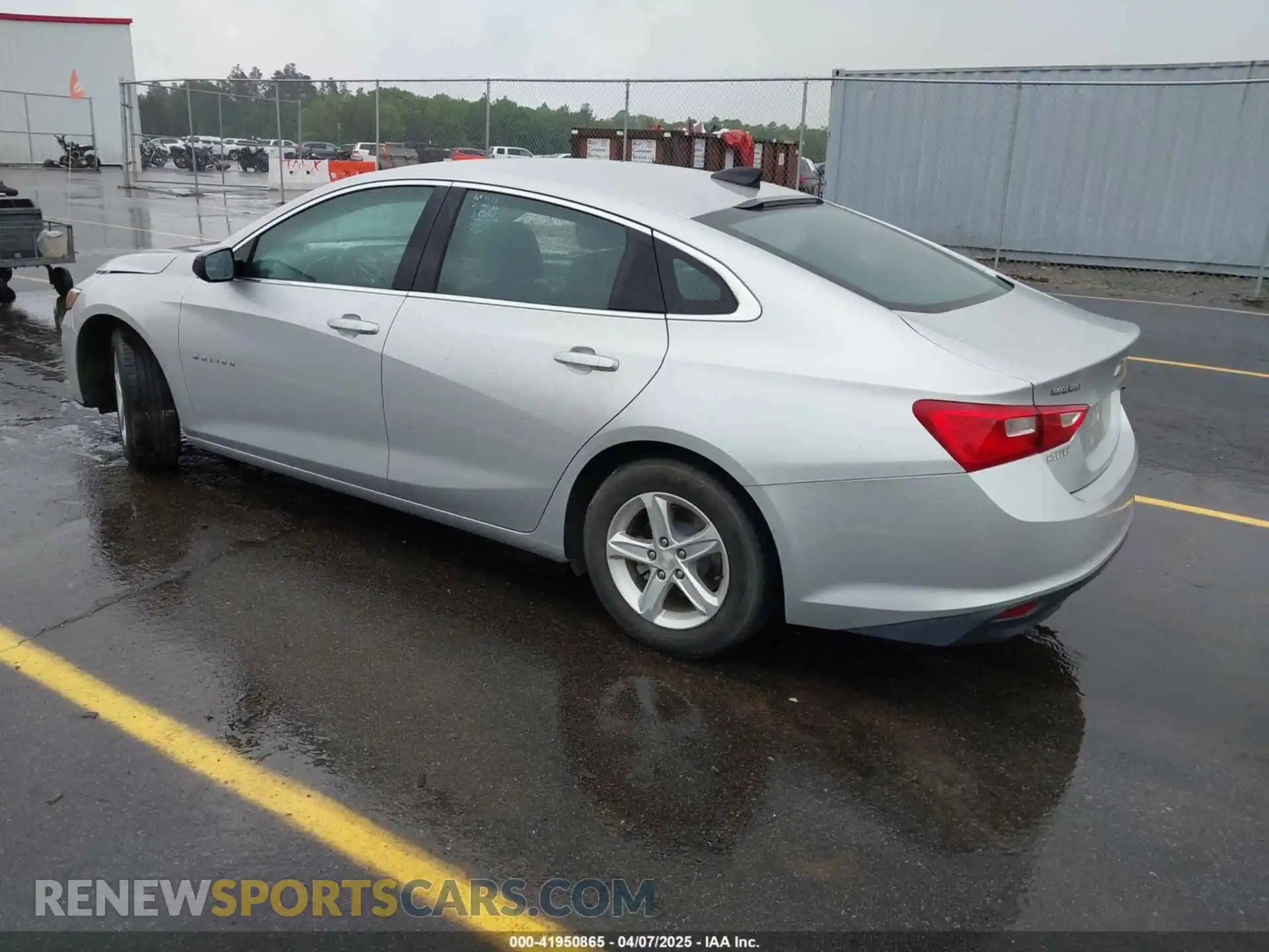 3 Photograph of a damaged car 1G1ZC5ST2MF033046 CHEVROLET MALIBU 2021