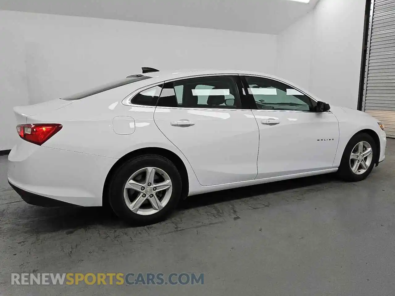 3 Photograph of a damaged car 1G1ZC5ST2MF086216 CHEVROLET MALIBU 2021