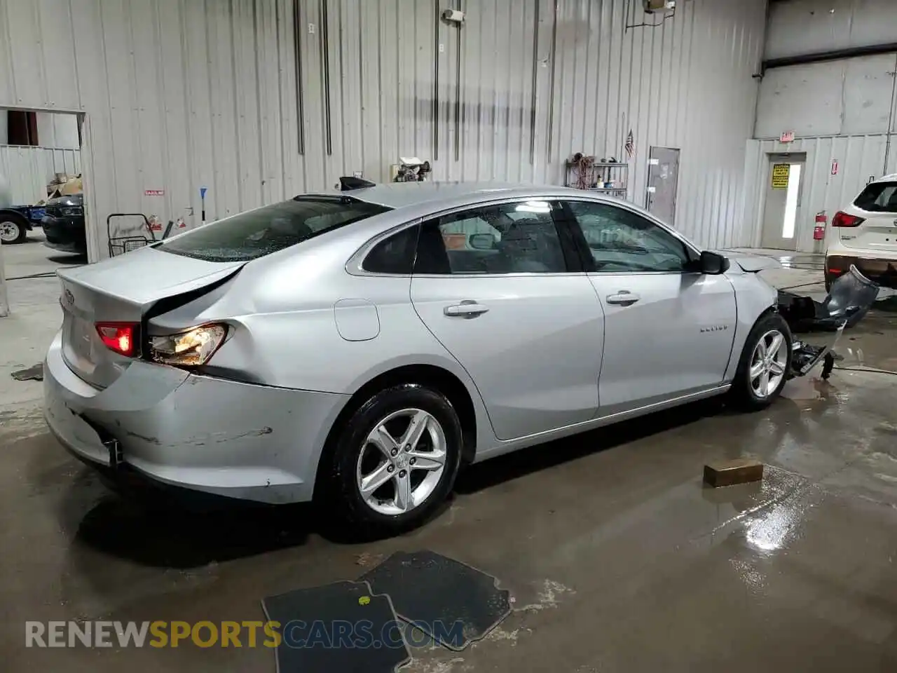 3 Фотография поврежденного автомобиля 1G1ZC5STXMF053867 CHEVROLET MALIBU 2021
