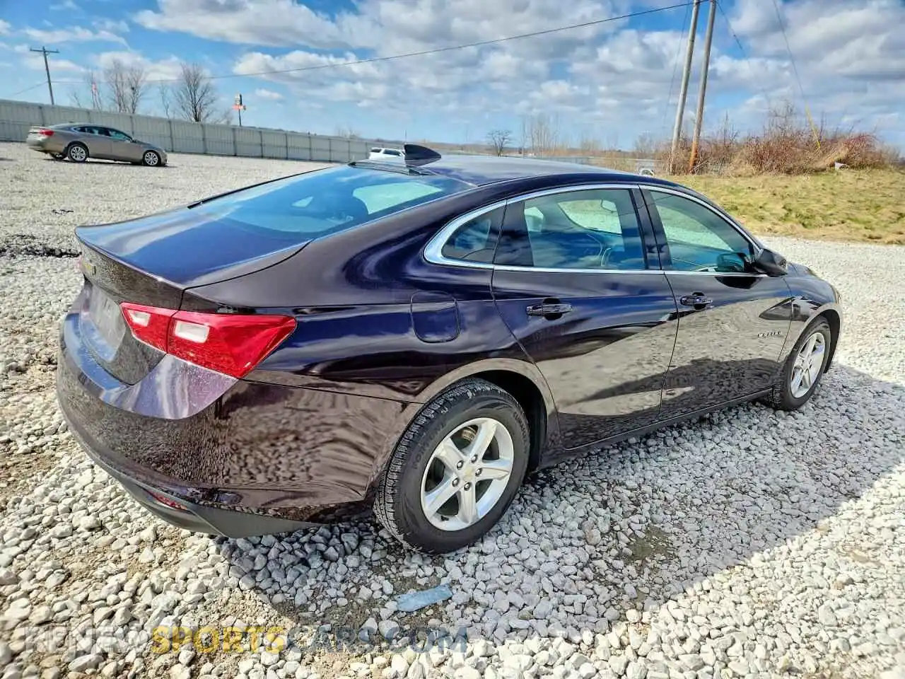 3 Фотография поврежденного автомобиля 1G1ZC5STXMF054629 CHEVROLET MALIBU 2021