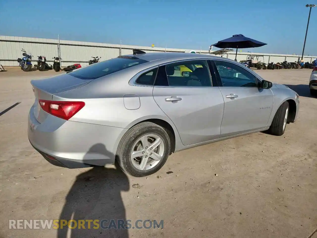 3 Photograph of a damaged car 1G1ZC5STXMF090031 CHEVROLET MALIBU 2021