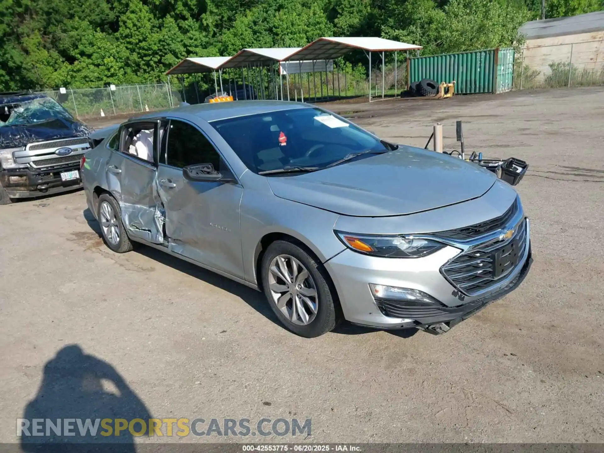1 Photograph of a damaged car 1G1ZD5ST0MF005632 CHEVROLET MALIBU 2021