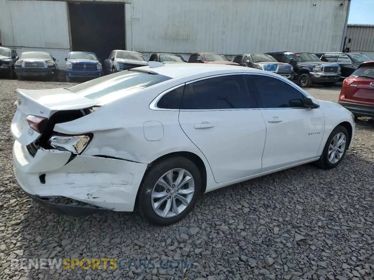 3 Photograph of a damaged car 1G1ZD5ST0MF043944 CHEVROLET MALIBU 2021