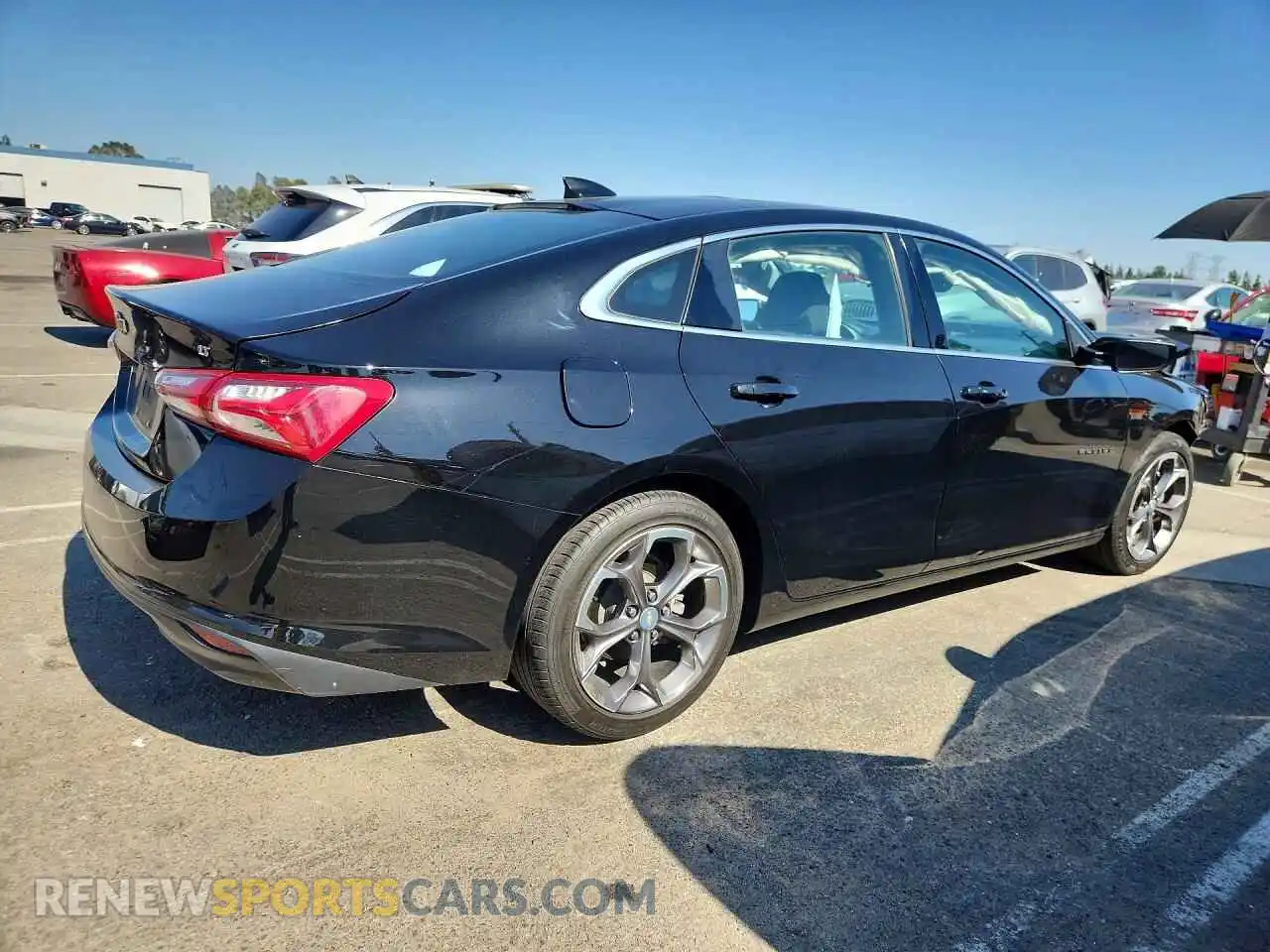 3 Фотография поврежденного автомобиля 1G1ZD5ST0MF077947 CHEVROLET MALIBU 2021