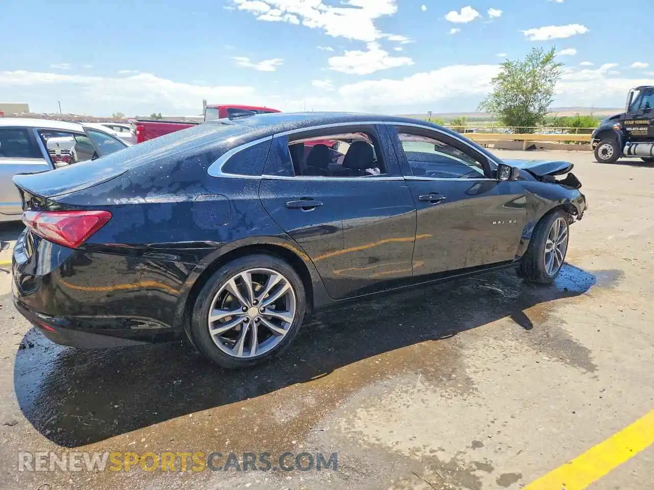 3 Photograph of a damaged car 1G1ZD5ST1MF014789 CHEVROLET MALIBU 2021