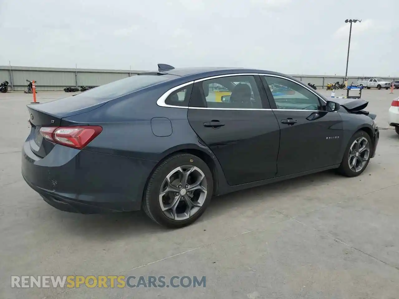 3 Photograph of a damaged car 1G1ZD5ST1MF025971 CHEVROLET MALIBU 2021