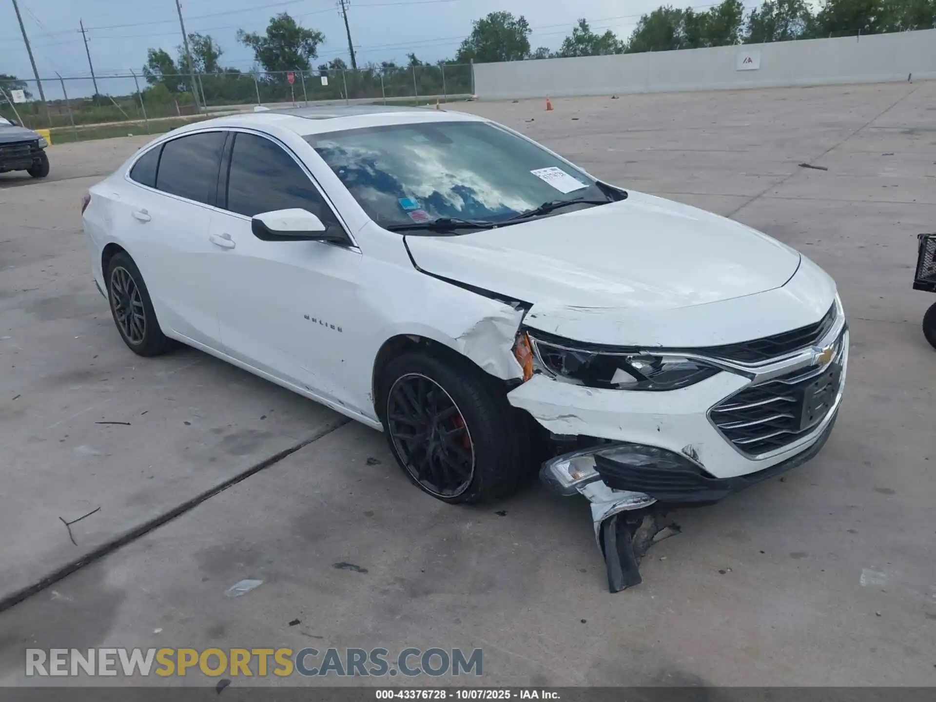 1 Photograph of a damaged car 1G1ZD5ST2MF026563 CHEVROLET MALIBU 2021