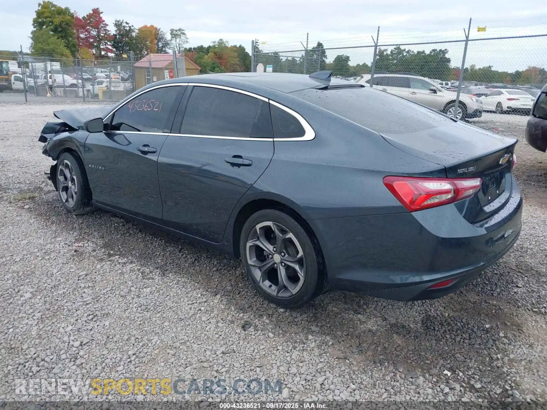 3 Photograph of a damaged car 1G1ZD5ST2MF062043 CHEVROLET MALIBU 2021