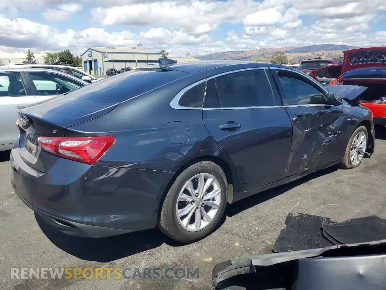 3 fotografías del automóvil dañado 1G1ZD5ST2MF067825 CHEVROLET MALIBU 2021