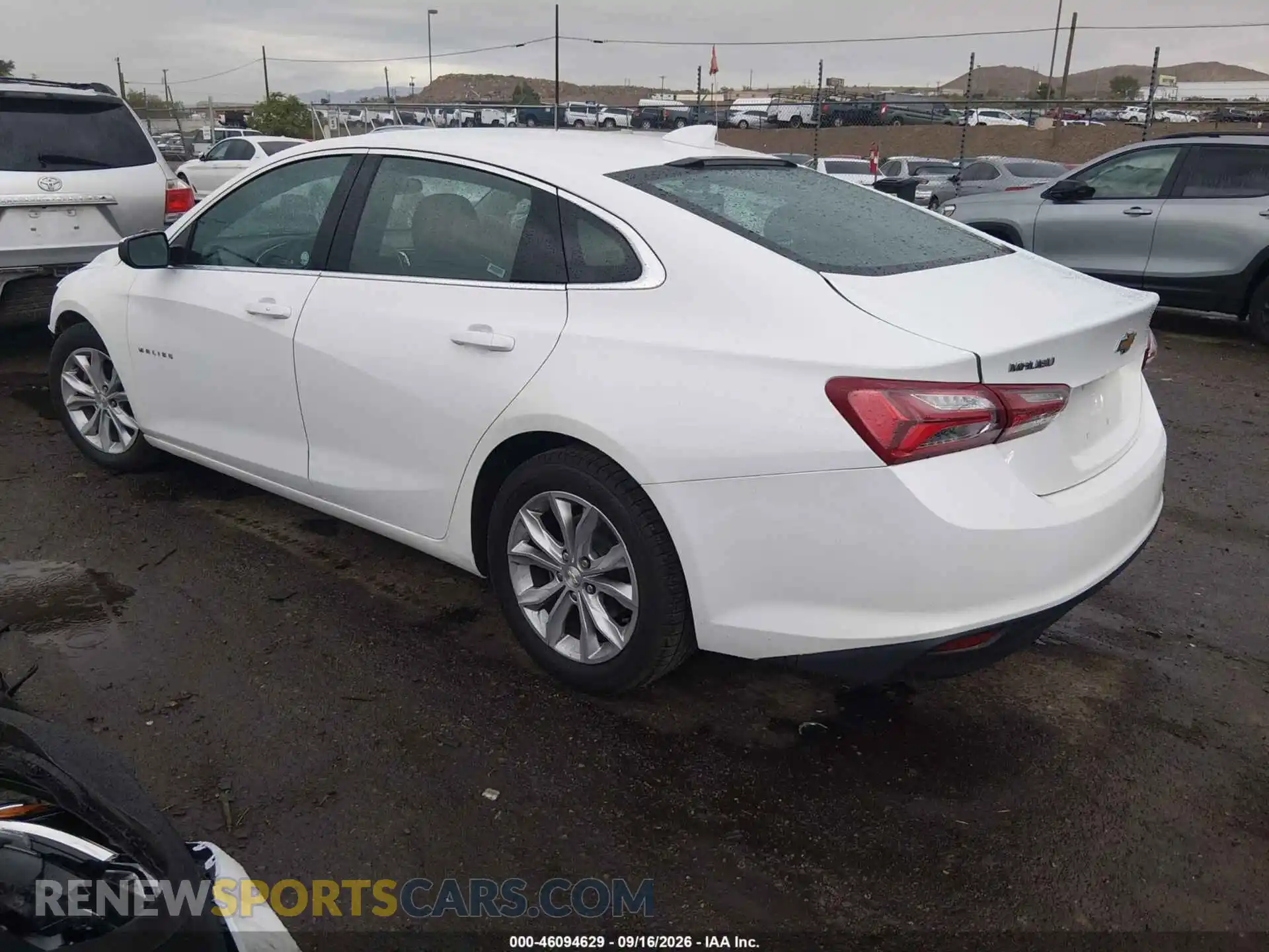 3 Photograph of a damaged car 1G1ZD5ST2MF070854 CHEVROLET MALIBU 2021