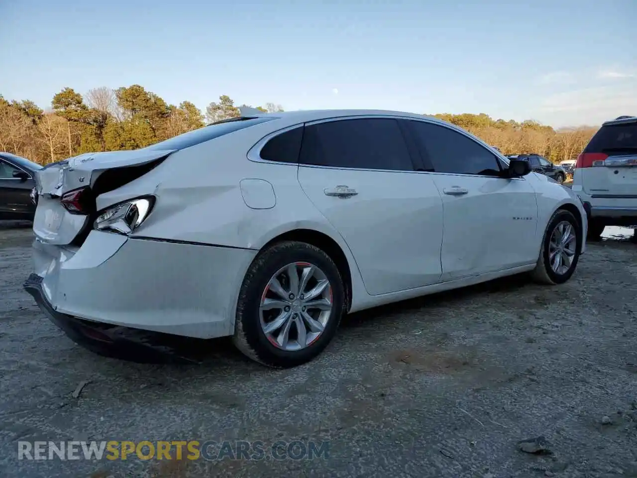 3 Photograph of a damaged car 1G1ZD5ST3MF005544 CHEVROLET MALIBU 2021