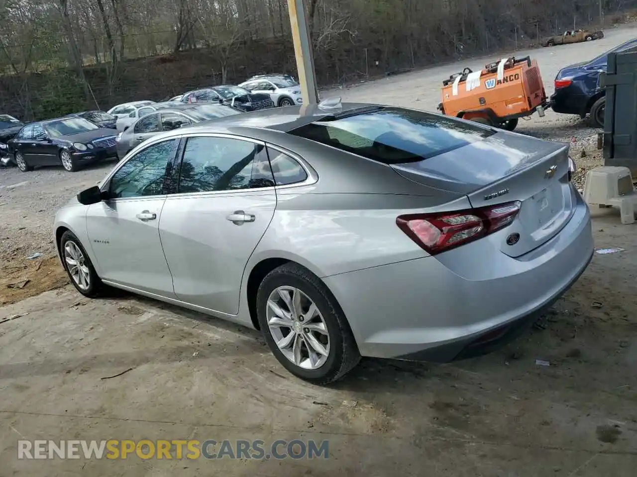 2 Photograph of a damaged car 1G1ZD5ST3MF024997 CHEVROLET MALIBU 2021