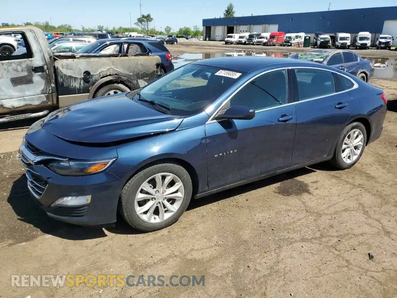 1 Фотография поврежденного автомобиля 1G1ZD5ST3MF059247 CHEVROLET MALIBU 2021
