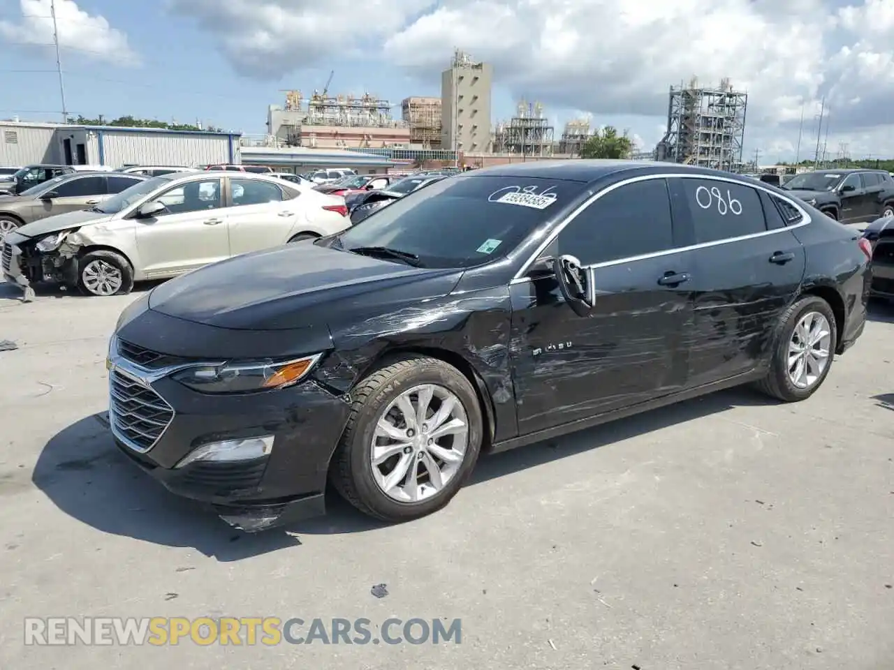 1 Photograph of a damaged car 1G1ZD5ST3MF070488 CHEVROLET MALIBU 2021