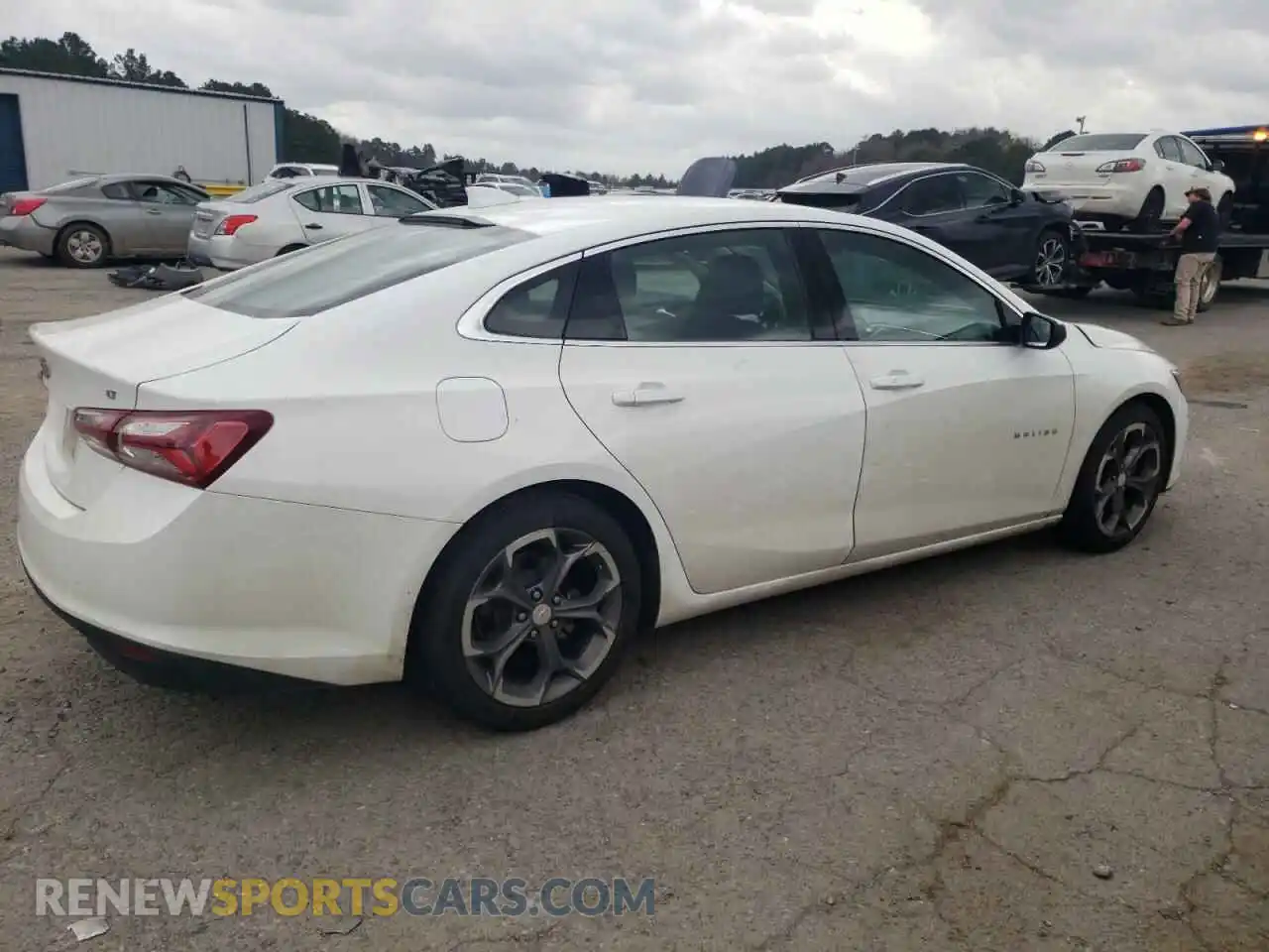 3 Photograph of a damaged car 1G1ZD5ST4MF007156 CHEVROLET MALIBU 2021