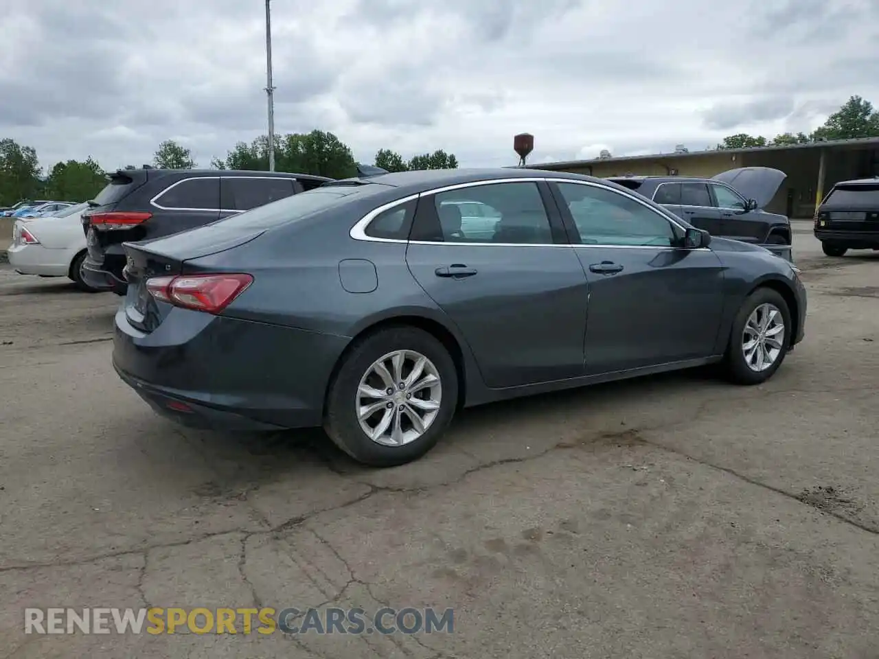 3 Photograph of a damaged car 1G1ZD5ST4MF008131 CHEVROLET MALIBU 2021