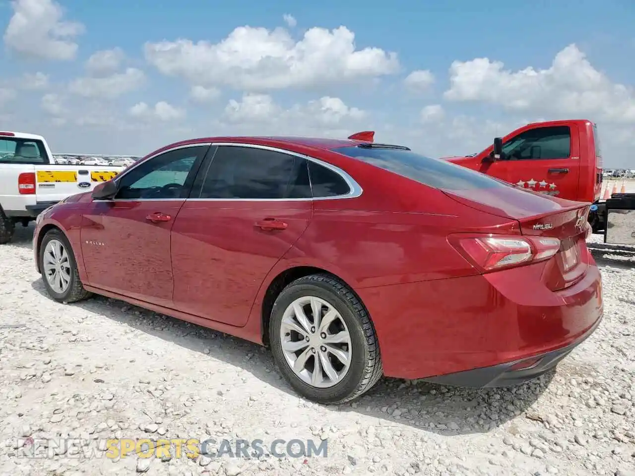 2 Photograph of a damaged car 1G1ZD5ST4MF016813 CHEVROLET MALIBU 2021