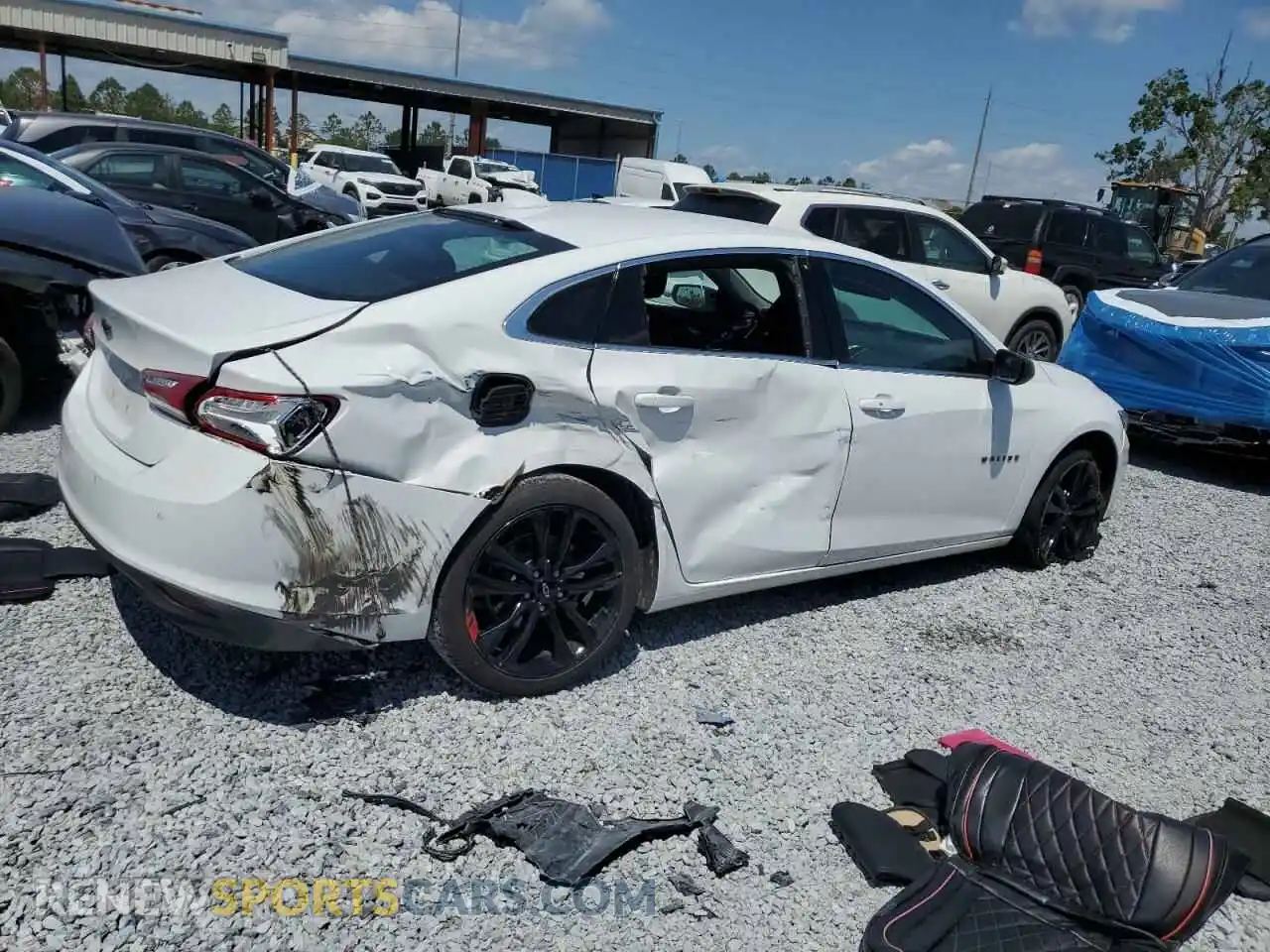 3 Photograph of a damaged car 1G1ZD5ST4MF084819 CHEVROLET MALIBU 2021