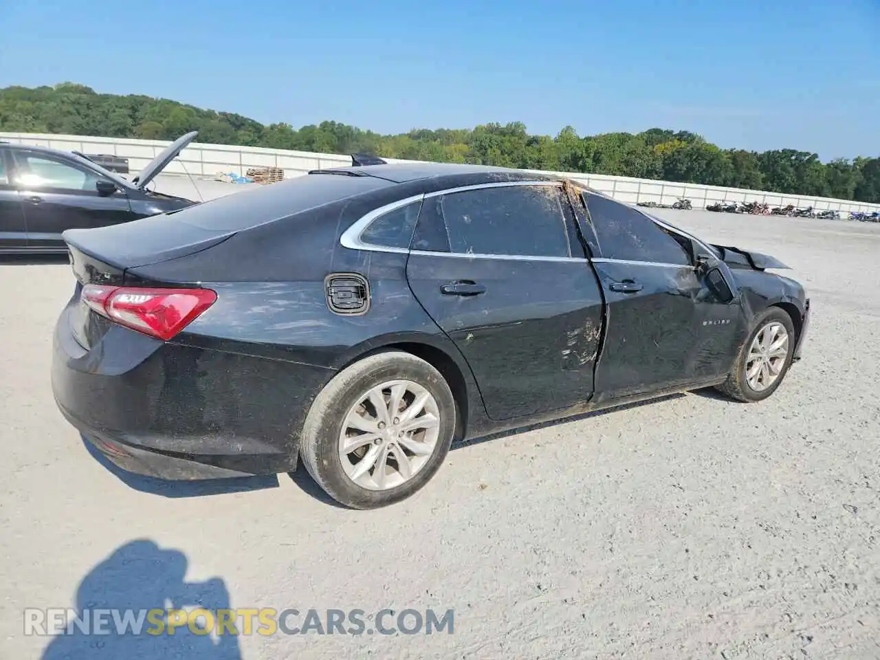 3 Photograph of a damaged car 1G1ZD5ST5MF021308 CHEVROLET MALIBU 2021