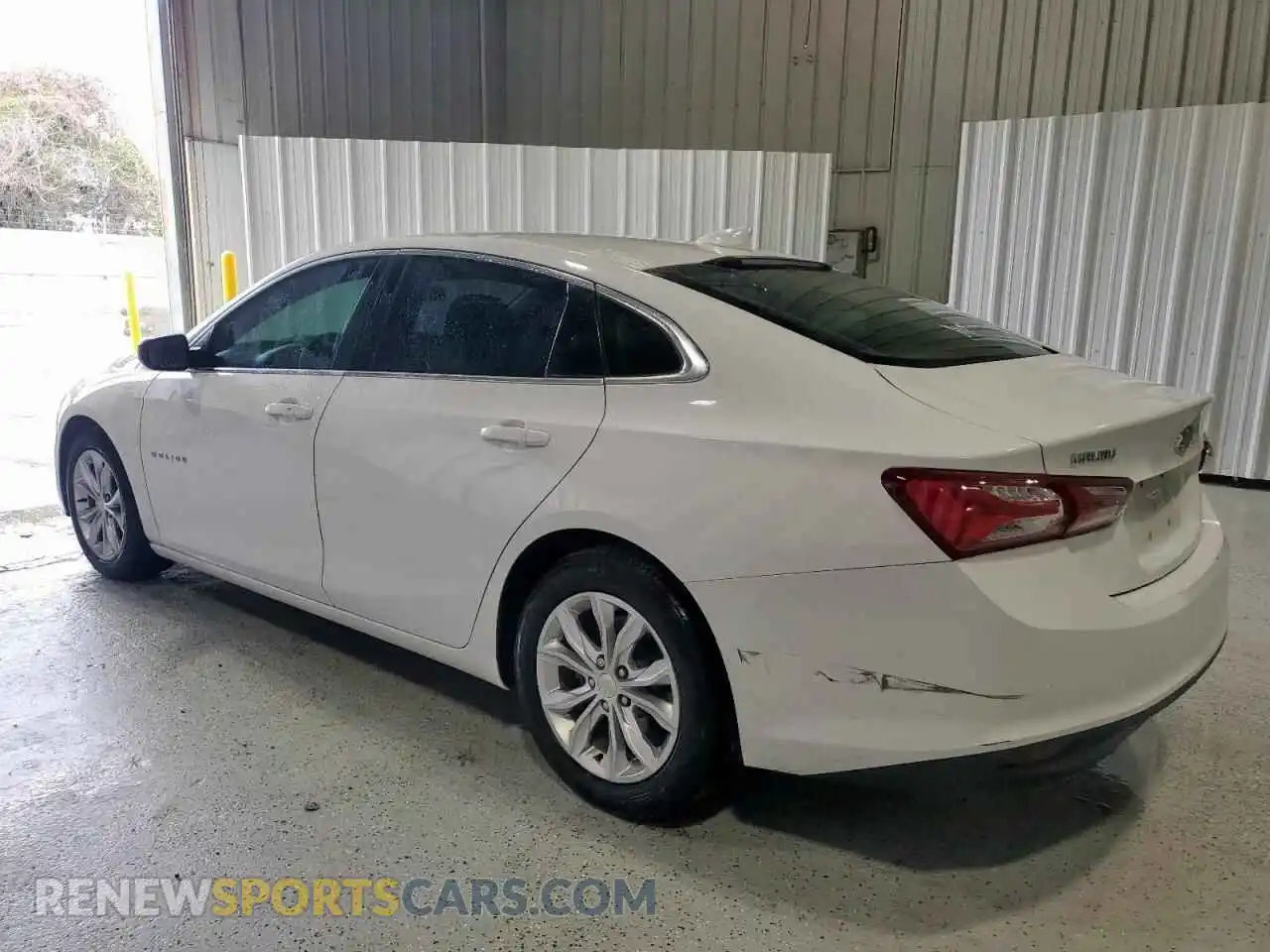 2 Photograph of a damaged car 1G1ZD5ST5MF023625 CHEVROLET MALIBU 2021