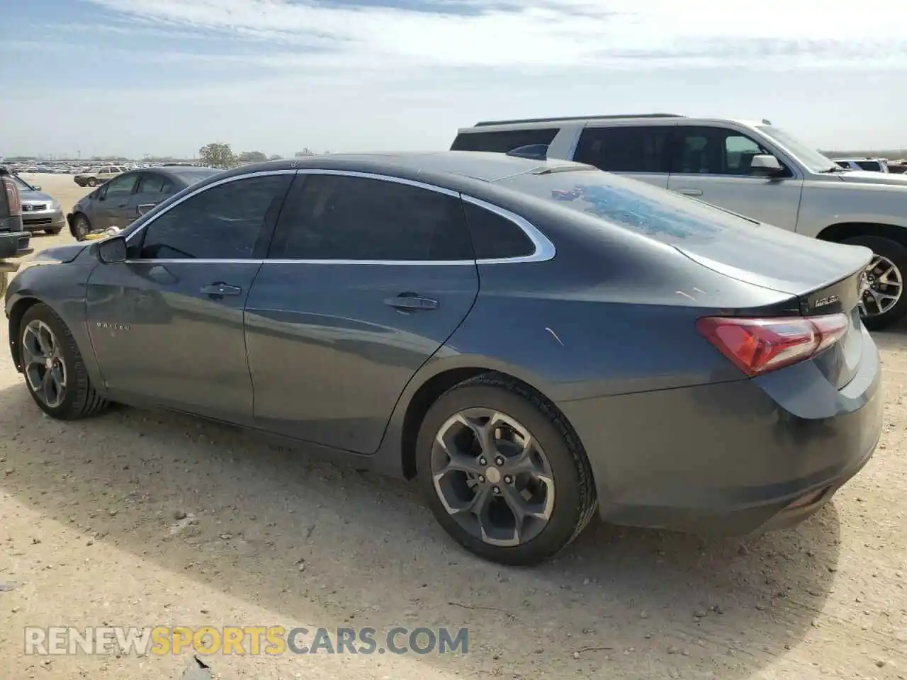 2 Photograph of a damaged car 1G1ZD5ST5MF028761 CHEVROLET MALIBU 2021