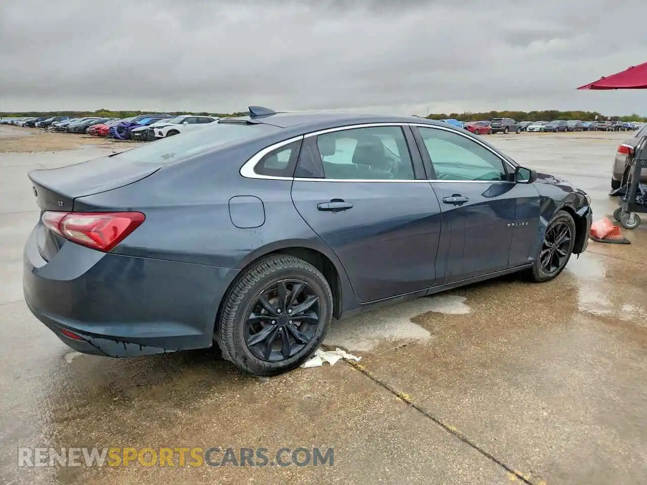 3 Photograph of a damaged car 1G1ZD5ST5MF076129 CHEVROLET MALIBU 2021