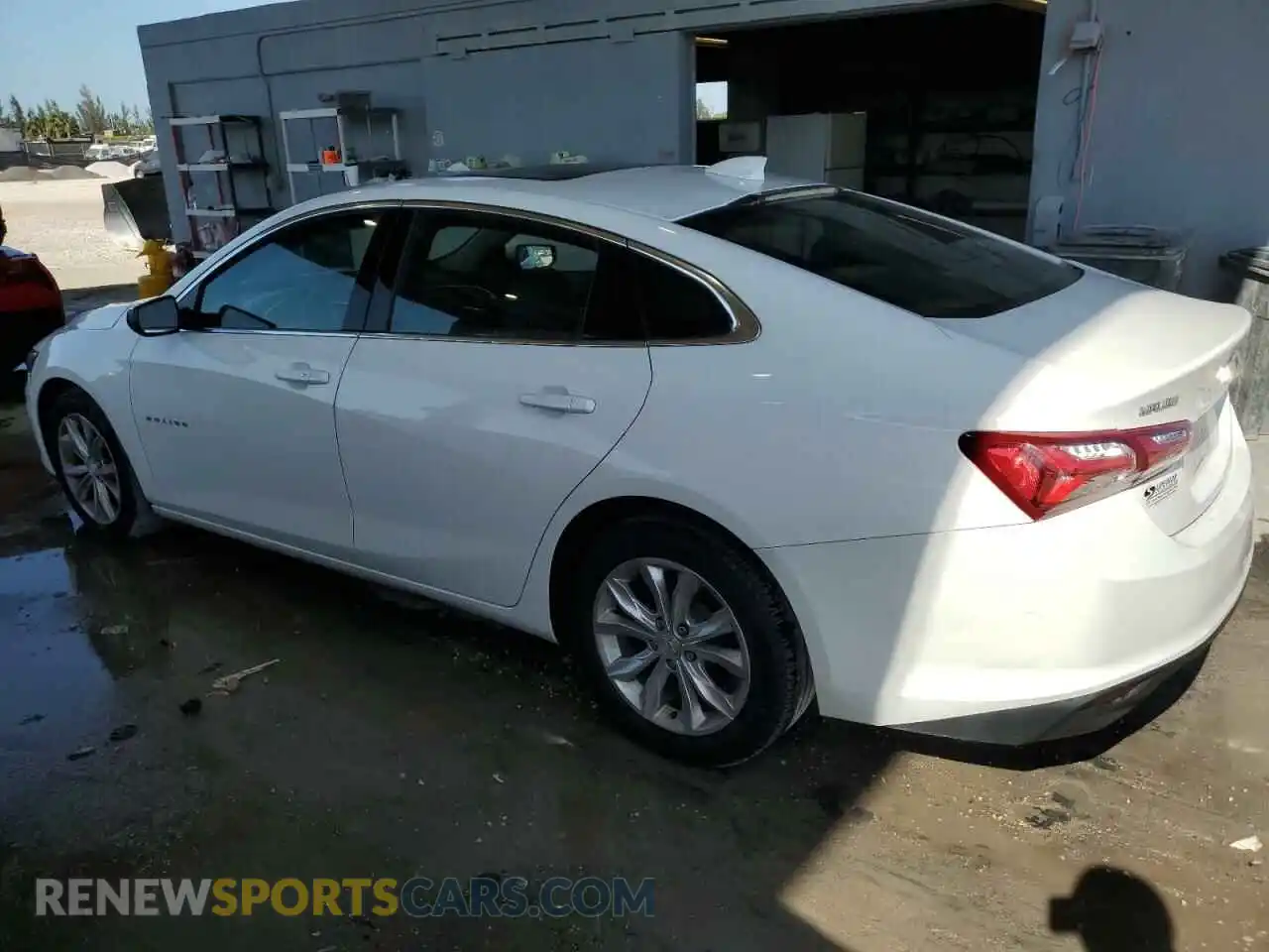 2 Photograph of a damaged car 1G1ZD5ST6MF002296 CHEVROLET MALIBU 2021