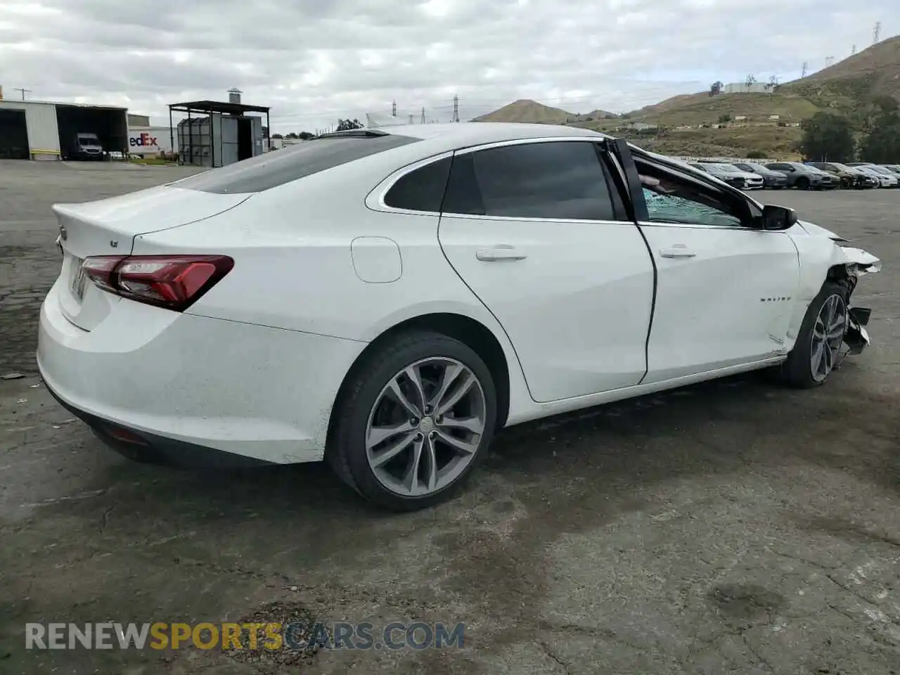 3 Photograph of a damaged car 1G1ZD5ST6MF030275 CHEVROLET MALIBU 2021