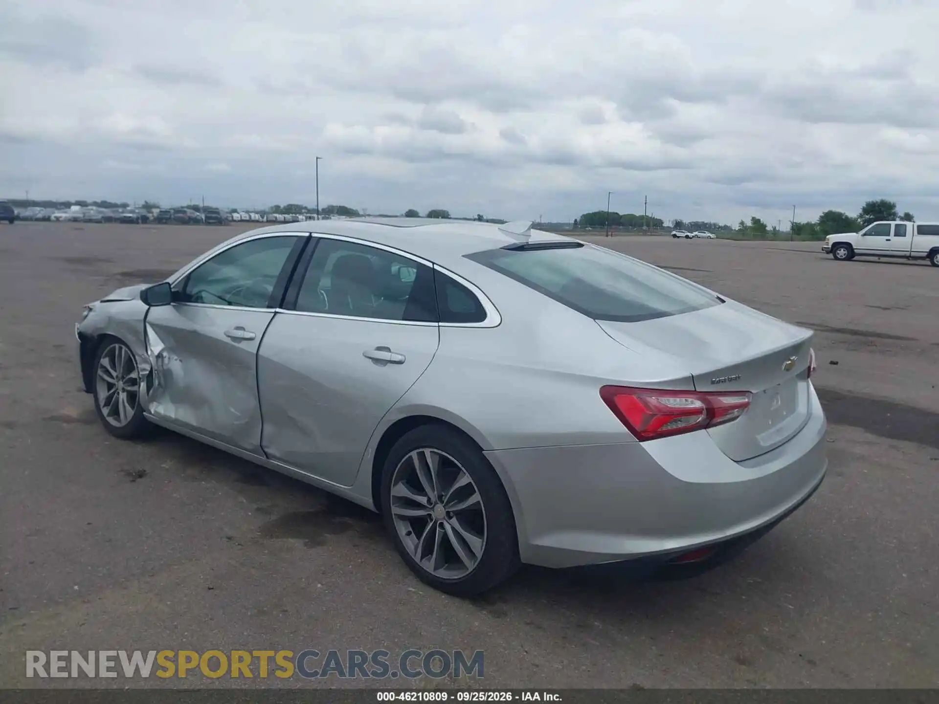 3 Photograph of a damaged car 1G1ZD5ST6MF045763 CHEVROLET MALIBU 2021