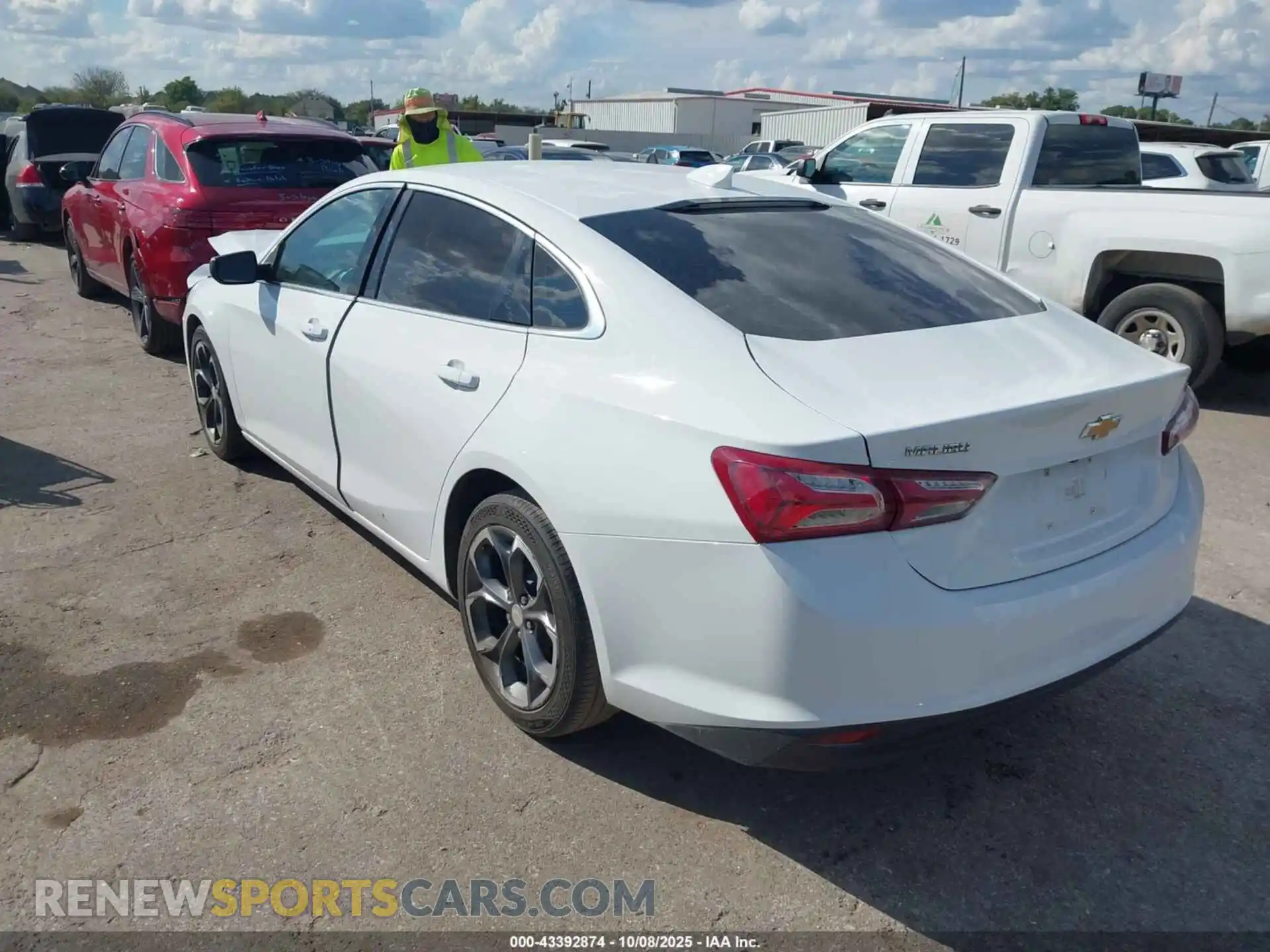 3 Photograph of a damaged car 1G1ZD5ST6MF073076 CHEVROLET MALIBU 2021