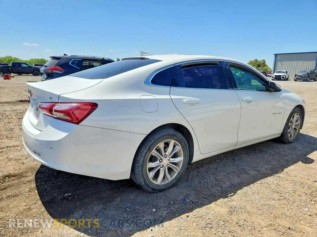 3 Photograph of a damaged car 1G1ZD5ST7MF002565 CHEVROLET MALIBU 2021