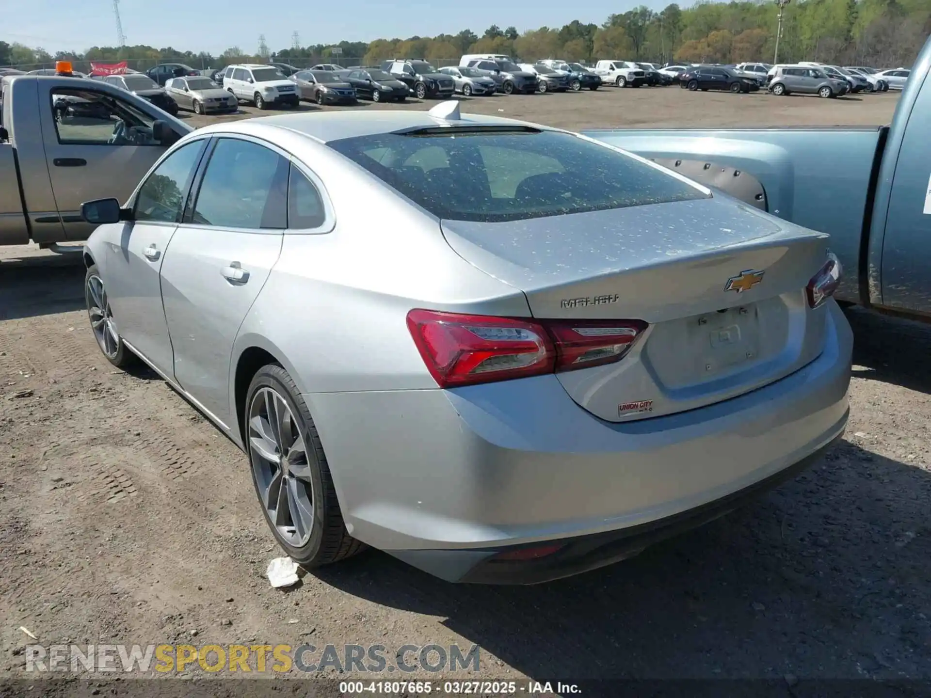 3 Photograph of a damaged car 1G1ZD5ST7MF045805 CHEVROLET MALIBU 2021