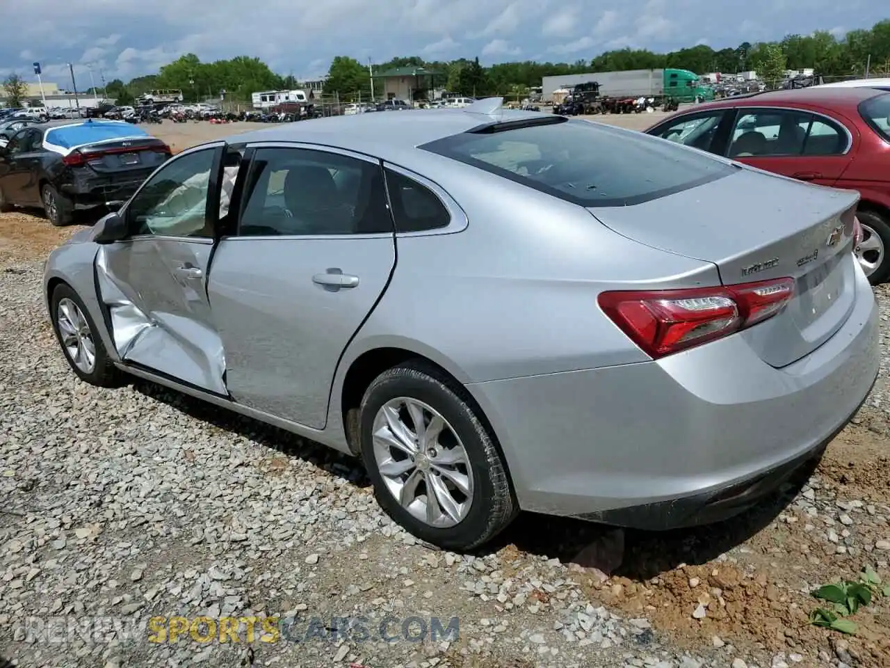 2 Photograph of a damaged car 1G1ZD5ST7MF063477 CHEVROLET MALIBU 2021