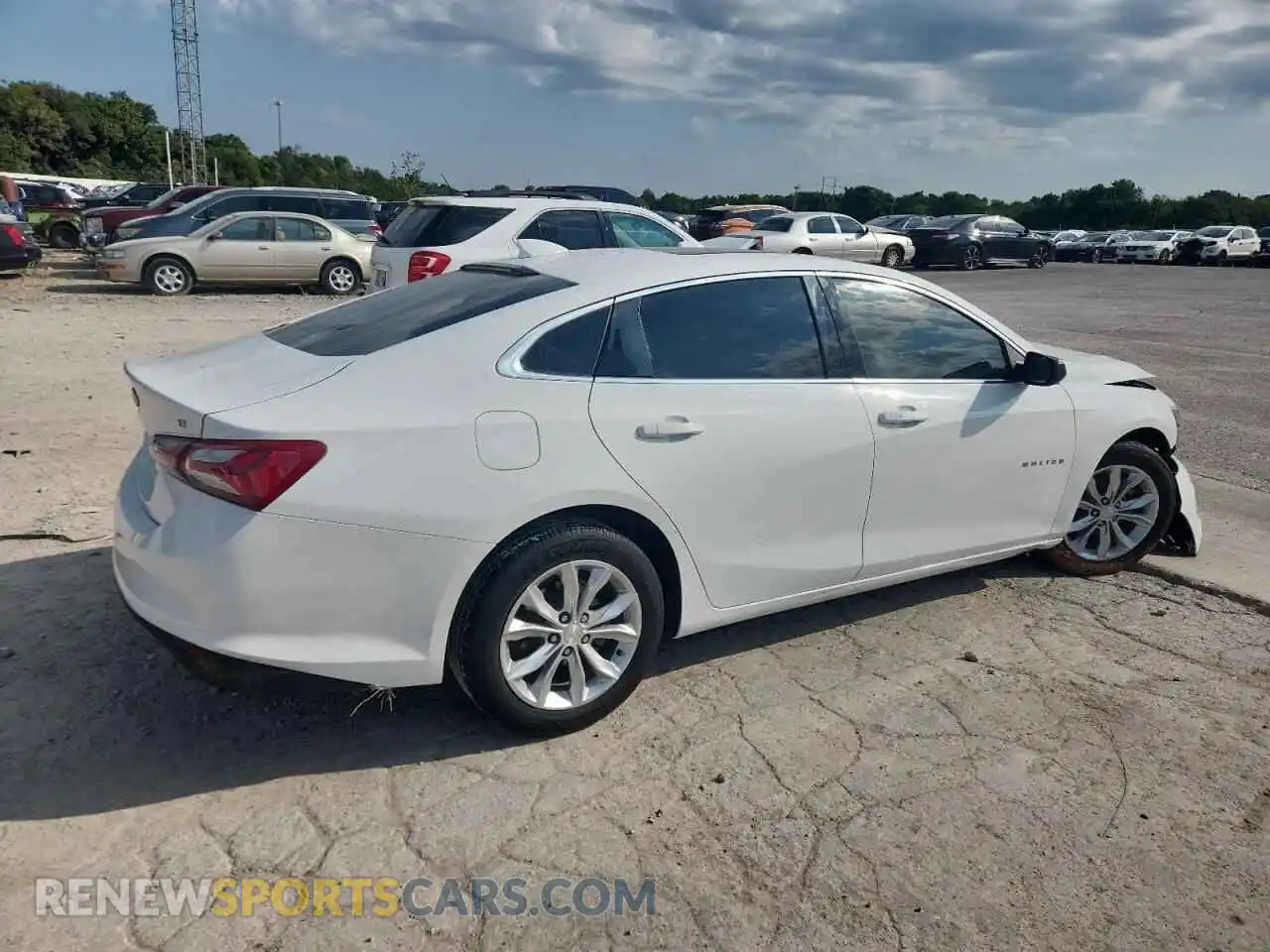 3 Photograph of a damaged car 1G1ZD5ST8MF045800 CHEVROLET MALIBU 2021