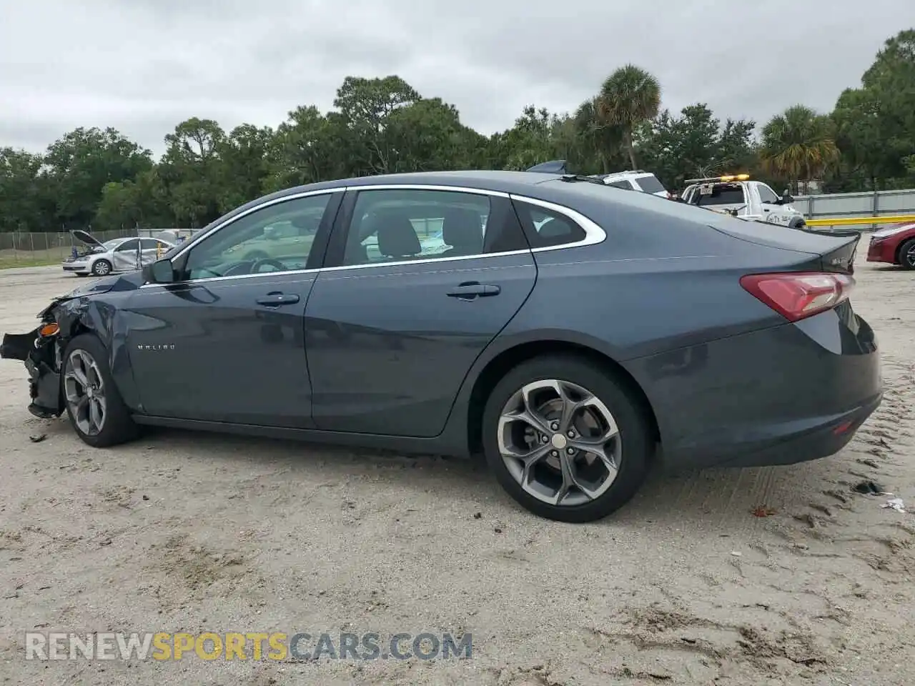 2 Photograph of a damaged car 1G1ZD5ST9MF025376 CHEVROLET MALIBU 2021