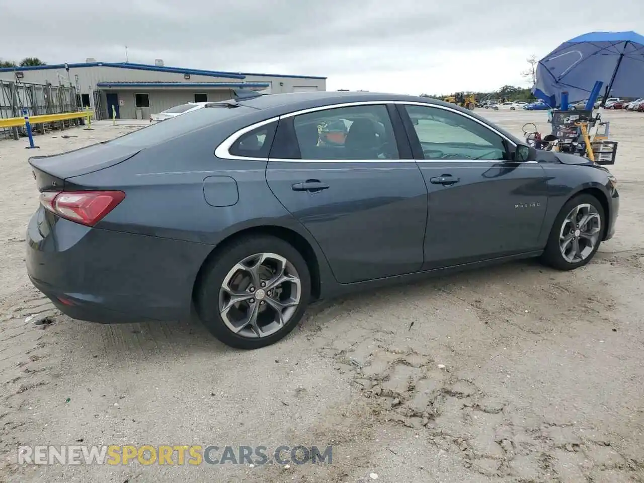 3 Photograph of a damaged car 1G1ZD5ST9MF025376 CHEVROLET MALIBU 2021