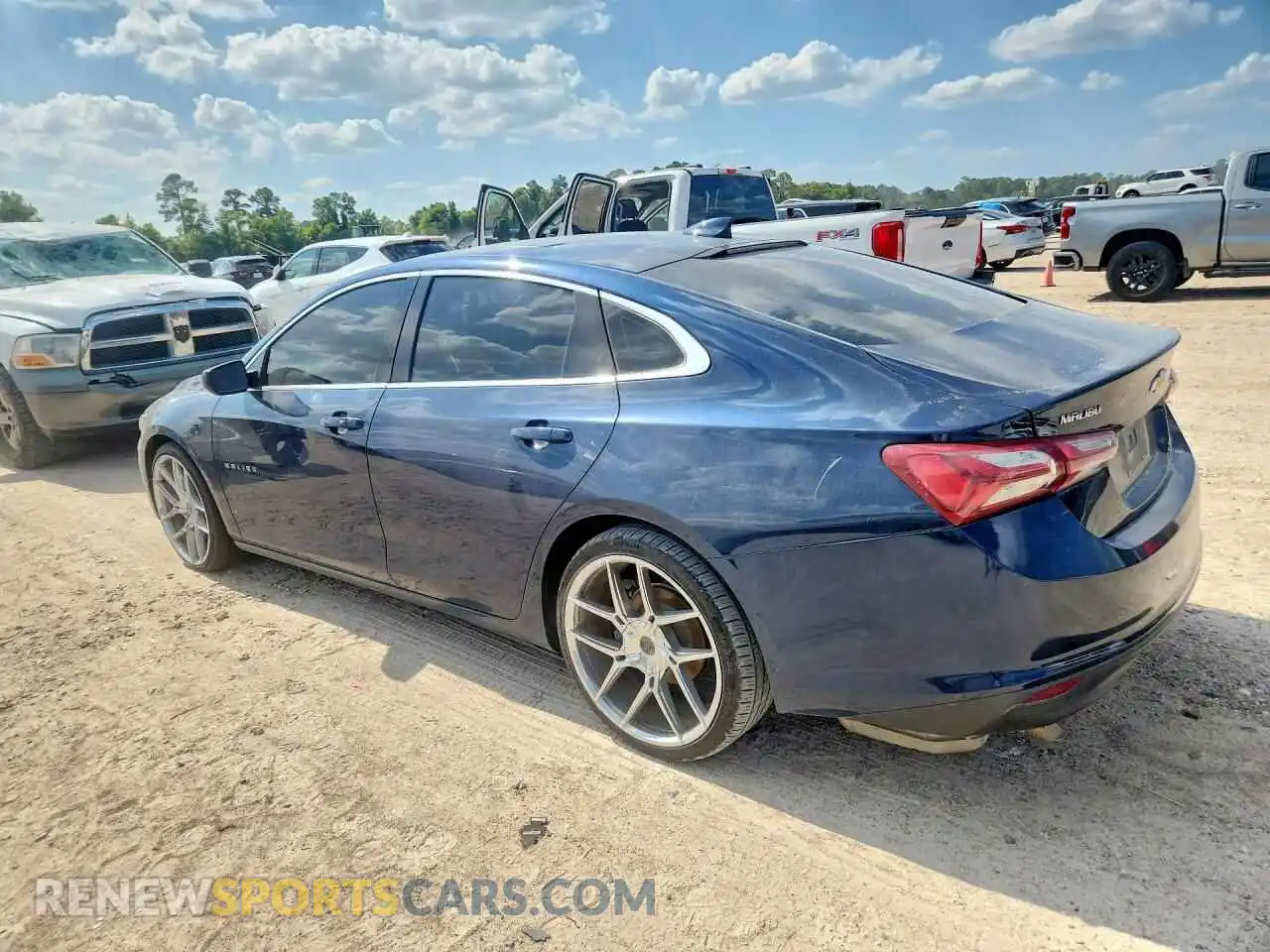 2 Фотография поврежденного автомобиля 1G1ZD5ST9MF061391 CHEVROLET MALIBU 2021