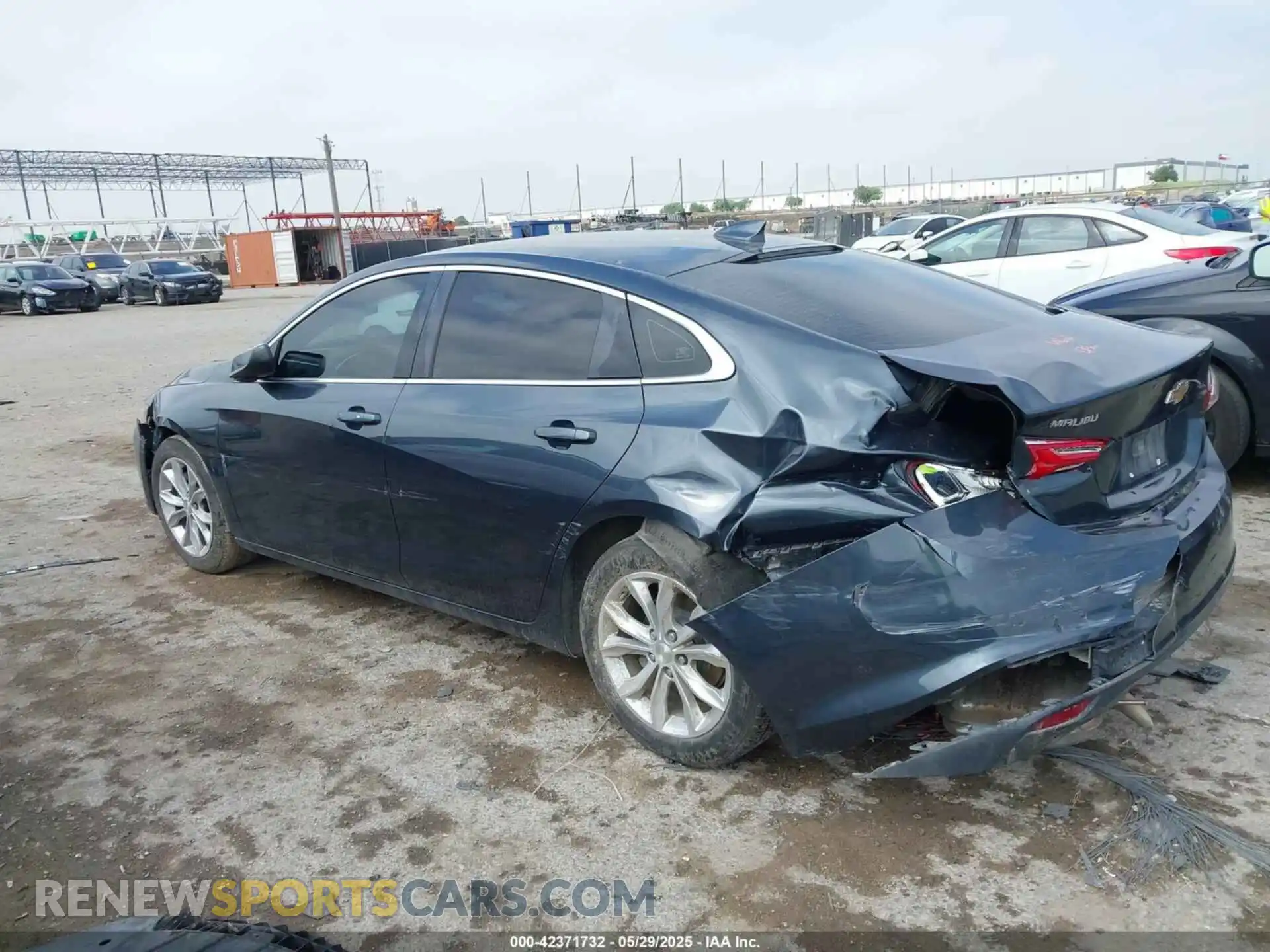 3 fotografías del automóvil dañado 1G1ZD5ST9MF068731 CHEVROLET MALIBU 2021